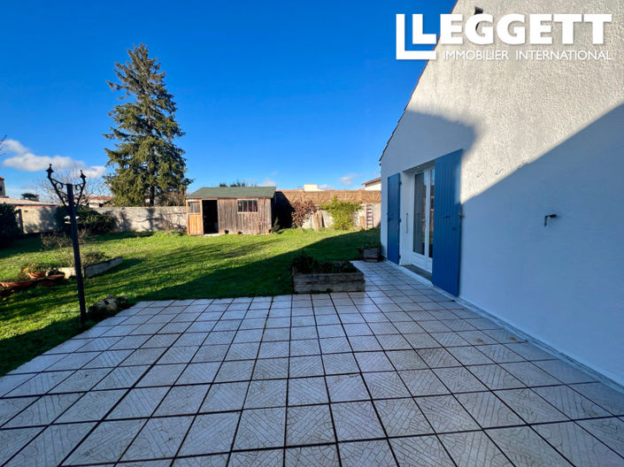 Image No.10-3 Bed House for sale