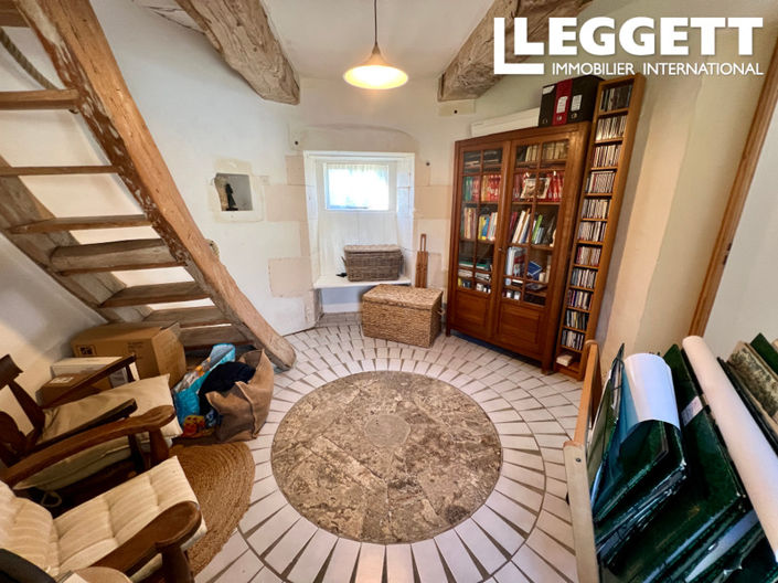 Image No.3-3 Bed House for sale