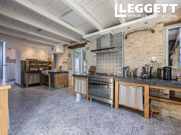 Image No.7-4 Bed House for sale