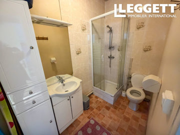 ahr0chm6ly9jzg4uagvzdglhlmltbw8vaw1hz2uvvevom