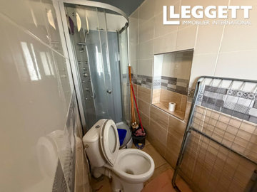 ahr0chm6ly9jzg4uagvzdglhlmltbw8vaw1hz2uvvevom