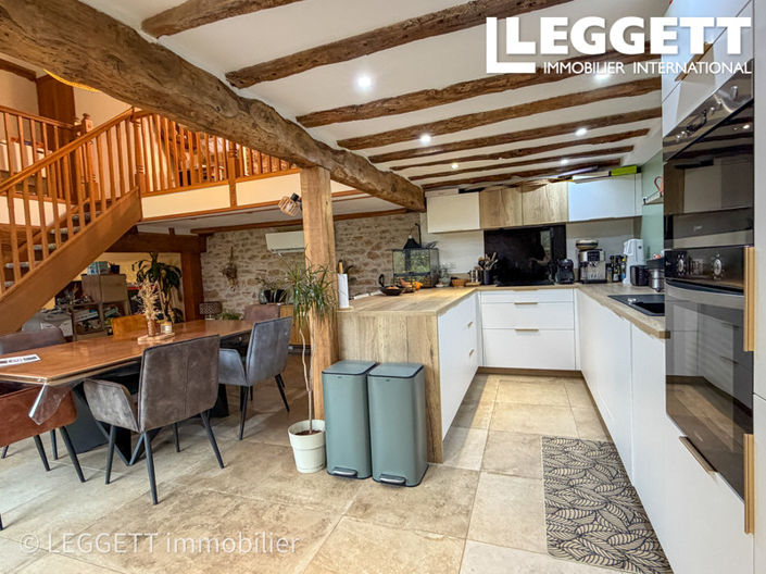 Image No.7-3 Bed House for sale