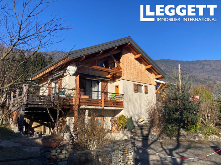 Image No.2-Maison de 2 chambres à vendre à Savoie