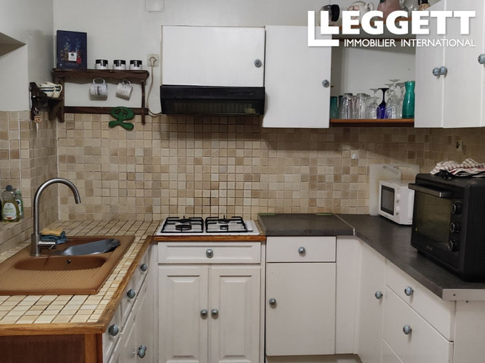 Image No.4-2 Bed House for sale