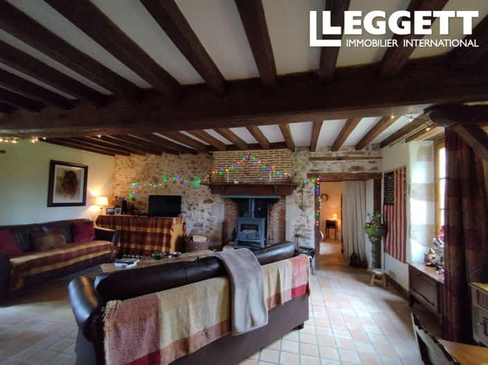 Image No.3-Maison de 3 chambres à vendre à Lussac-les-Églises