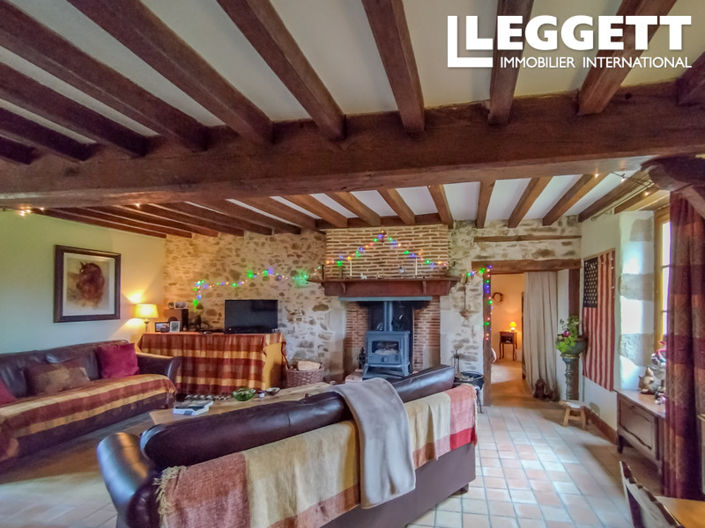 Image No.3-Maison de 3 chambres à vendre à Lussac-les-Églises