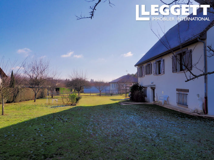 Image No.8-5 Bed House for sale