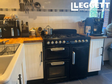 ahr0chm6ly9jzg4uagvzdglhlmltbw8vaw1hz2uvvevom