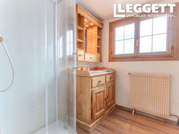 ahr0chm6ly9jzg4uagvzdglhlmltbw8vaw1hz2uvvevom