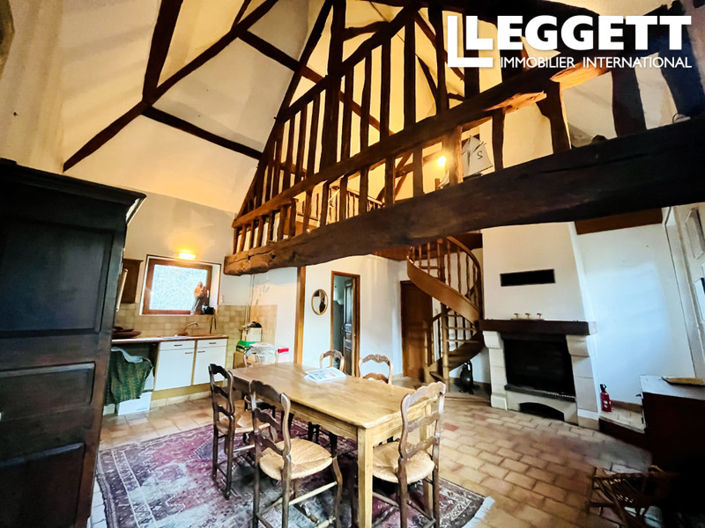 Image No.6-5 Bed House for sale