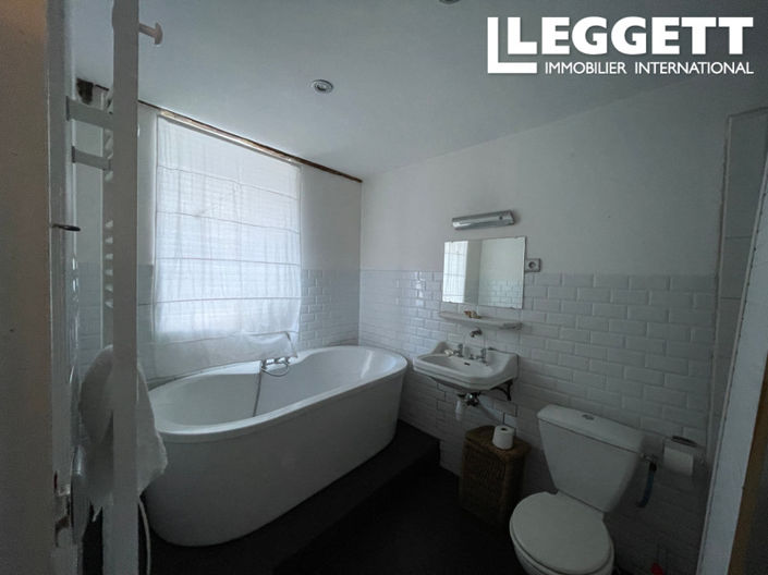 Image No.4-4 Bed House for sale