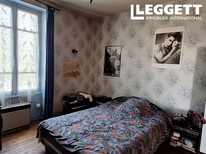 Image No.6-Maison de 9 chambres à vendre à Boussac