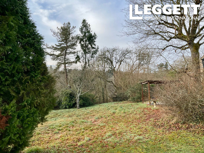 Image No.9-Maison de 9 chambres à vendre à Boussac