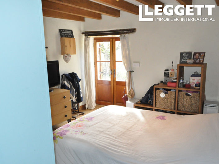 Image No.10-1 Bed House for sale