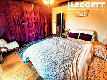 ahr0chm6ly9jzg4uagvzdglhlmltbw8vaw1hz2uvvevom