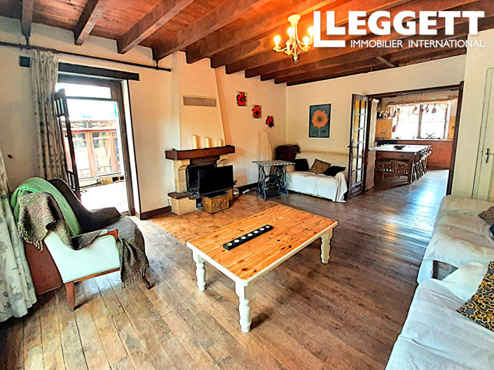 Image No.6-3 Bed House for sale