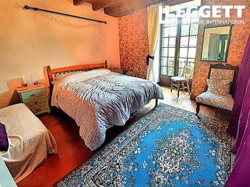 ahr0chm6ly9jzg4uagvzdglhlmltbw8vaw1hz2uvvevom