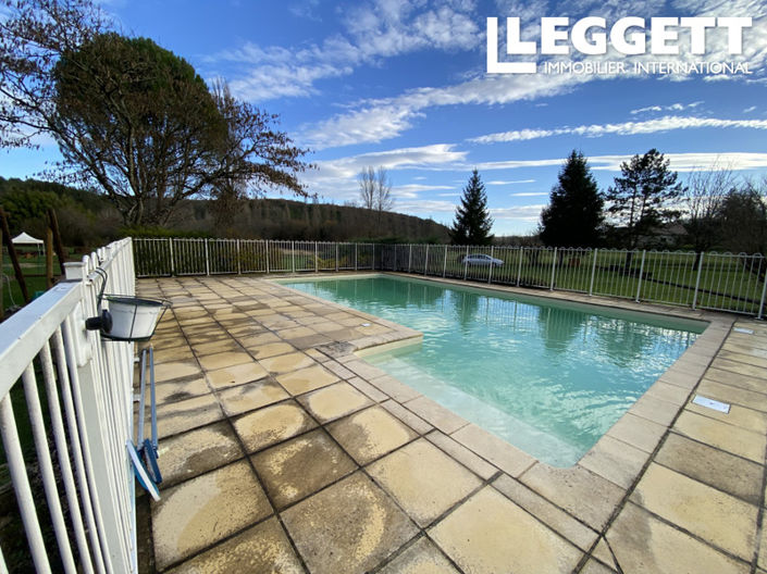 Image No.2-3 Bed House for sale