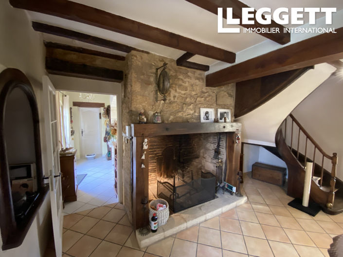 Image No.6-3 Bed House for sale