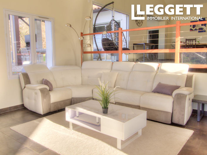 Image No.4-4 Bed House for sale