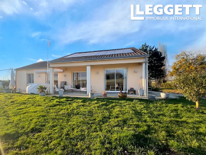 Image No.10-4 Bed House for sale