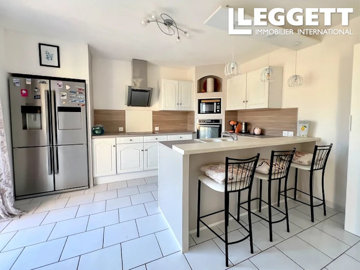 ahr0chm6ly9jzg4uagvzdglhlmltbw8vaw1hz2uvvevom