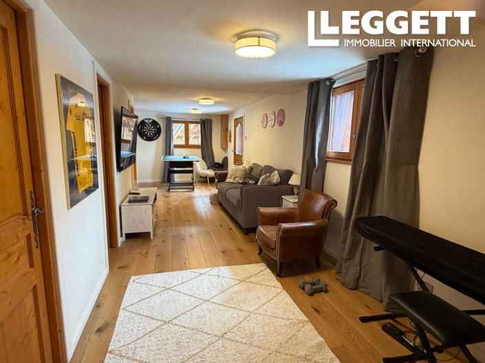 Image No.4-5 Bed House for sale