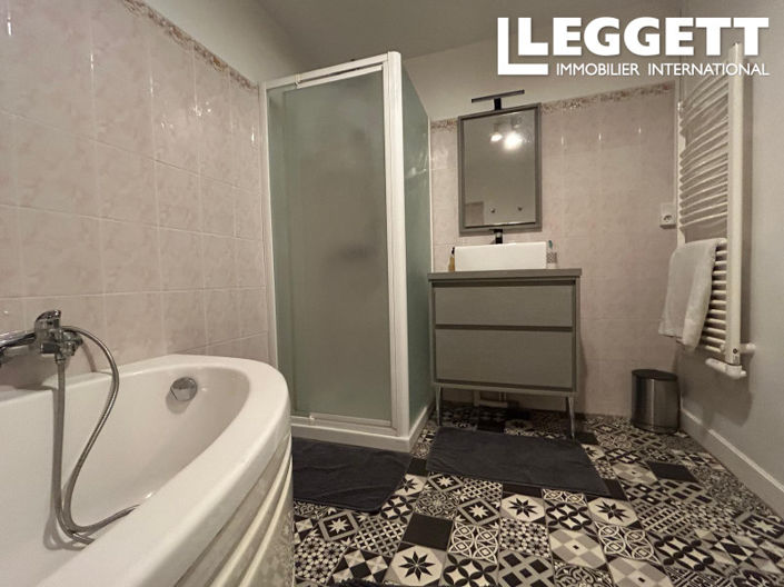 Image No.8-House for sale