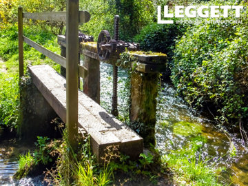 ahr0chm6ly9jzg4uagvzdglhlmltbw8vaw1hz2uvvevom