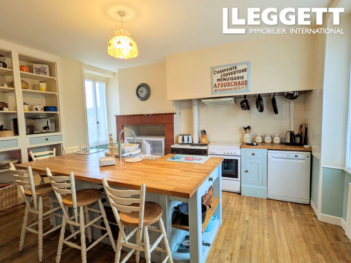 Image No.4-8 Bed Land for sale