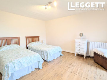 ahr0chm6ly9jzg4uagvzdglhlmltbw8vaw1hz2uvvevom