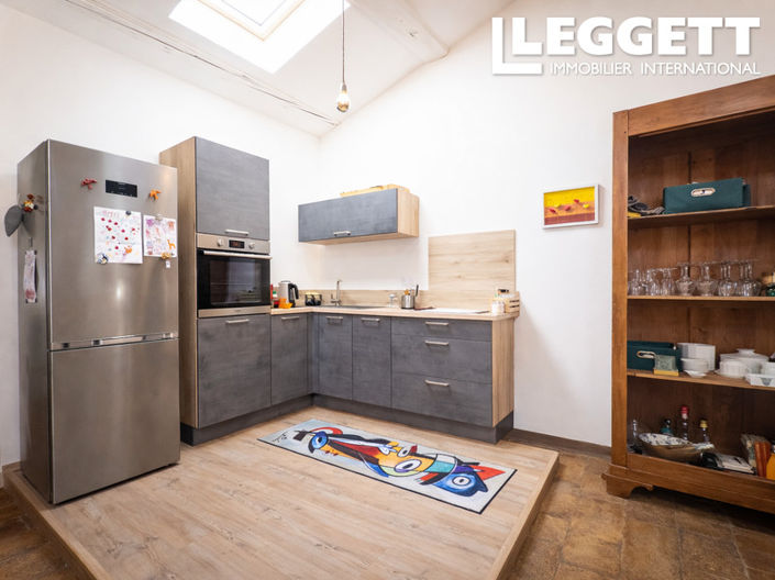 Image No.2-3 Bed House for sale