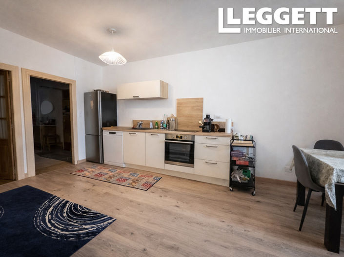 Image No.8-3 Bed House for sale