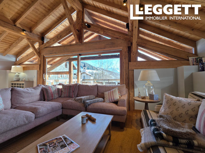 Image No.7-5 Bed House for sale