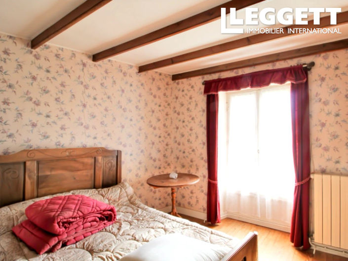 Image No.8-4 Bed House for sale