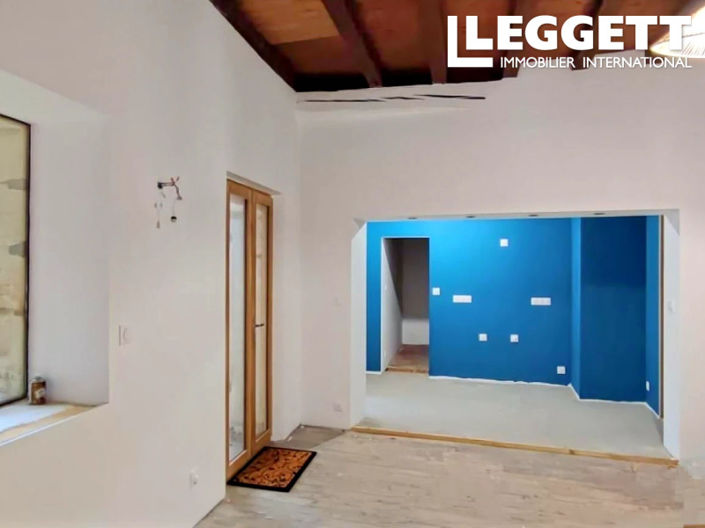 Image No.6-2 Bed House for sale