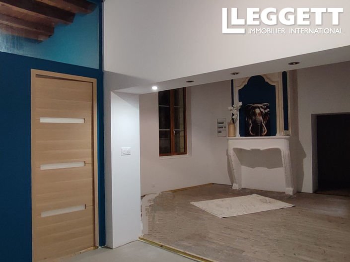 Image No.6-2 Bed House for sale