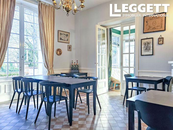 Image No.4-Maison de 6 chambres à vendre à Cosne-d'Allier