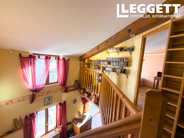 Image No.5-4 Bed House for sale