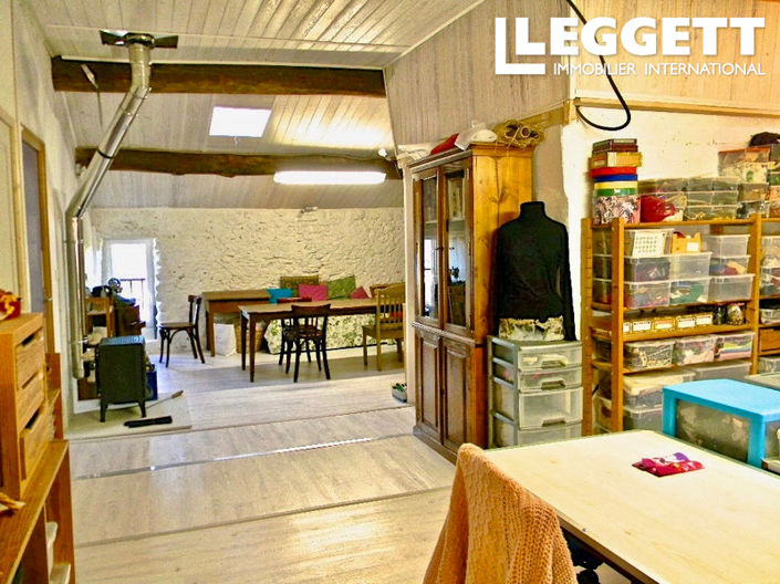 Image No.7-6 Bed House for sale