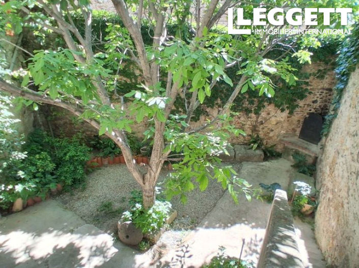 Image No.9-6 Bed House for sale