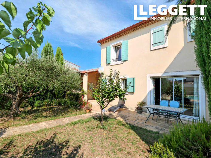 Image No.2-Maison de 3 chambres à vendre à Saint-Hilaire-d'Ozilhan