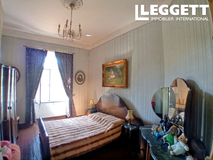 Image No.10-12 Bed Chateaux for sale