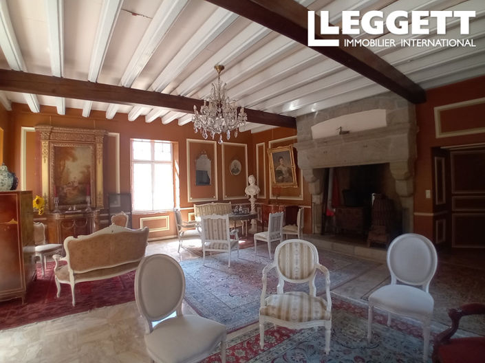 Image No.3-Châteaux de 12 chambres à vendre à Geay