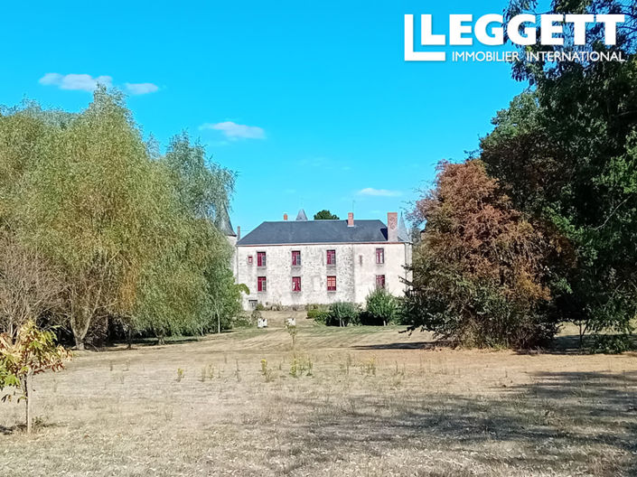 Image No.4-Châteaux de 12 chambres à vendre à Geay