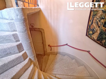 ahr0chm6ly9jzg4uagvzdglhlmltbw8vaw1hz2uvvevom