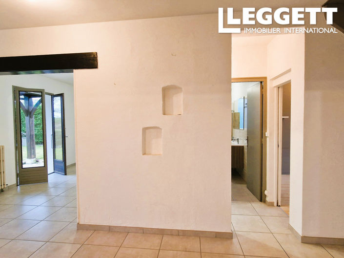 Image No.5-3 Bed House for sale