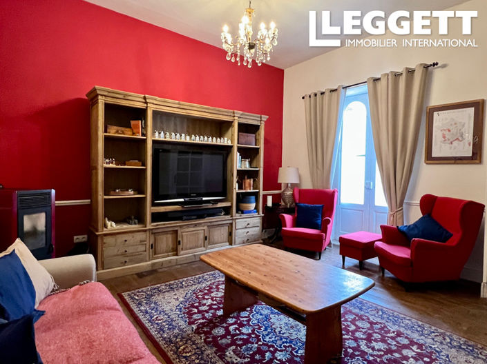 Image No.2-4 Bed House for sale