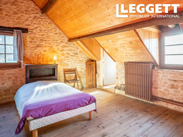 Image No.9-2 Bed House for sale