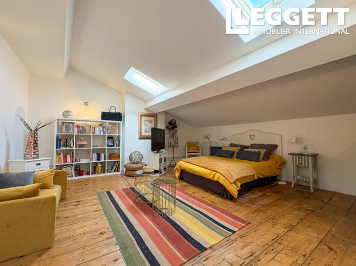 Image No.8-Appartement de 5 chambres à vendre à Carcassonne